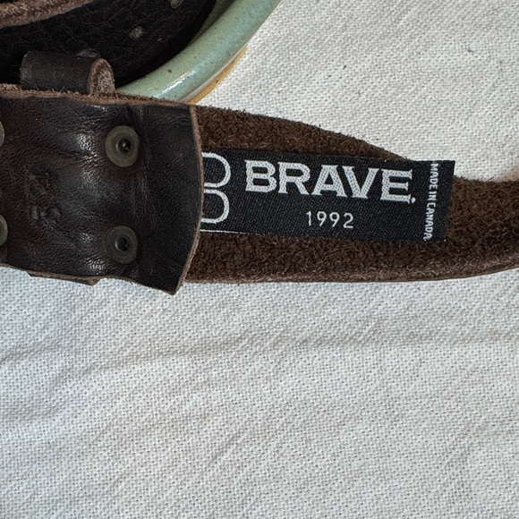 BRAVE Women\'s Leather belt in Brown size 34 main image 3
